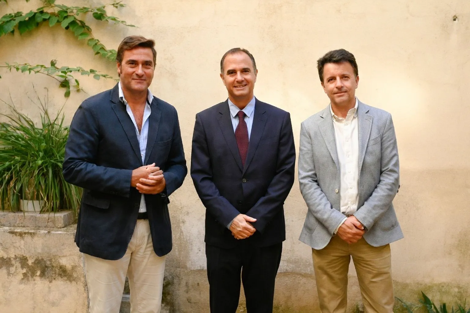Cáceres se convierte en el epicentro de la literatura iberoamericana con Escribidores 2026